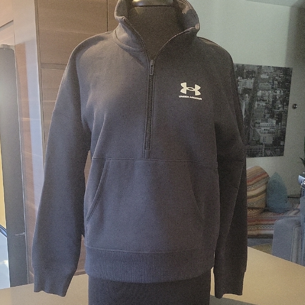 Under Armour Black Half-Zip Sweatshirt